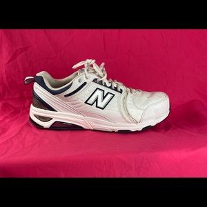 New Balance 856